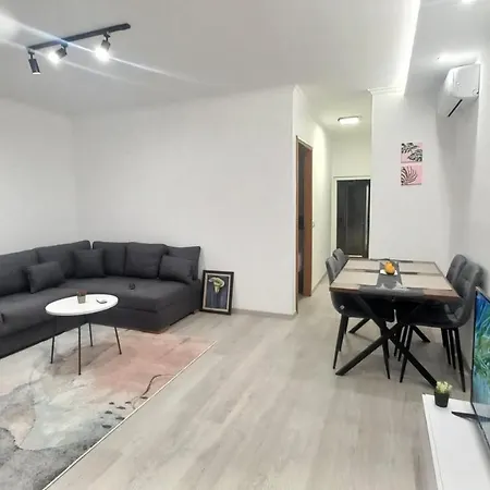 Flowers Apartment