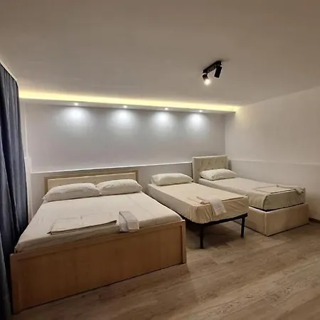 Flowers Apartment *